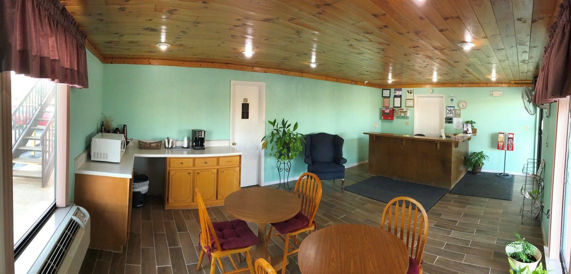 Motor Inns Of America Madisonville Buitenkant foto